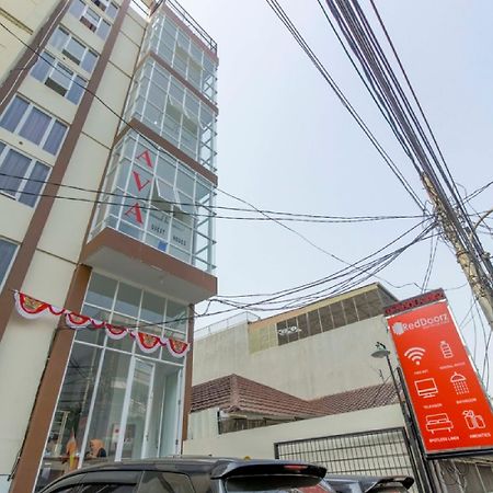 Reddoorz Near Hayam Wuruk Plaza Hotel Jakarta Exterior photo